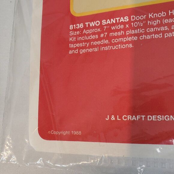 NEW Vintage 80s Easy Beginners Christmas Yarn Santa Claus Craft Kit Hangers - Picture 6 of 8